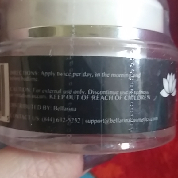 Bellarina Anti-Wrinkle Face Cream - Picture 3 of 3